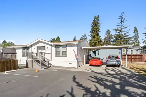 88 W Napa Dr, Petaluma, CA 94954