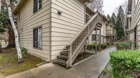 116 Bristol, Hercules, CA 94547