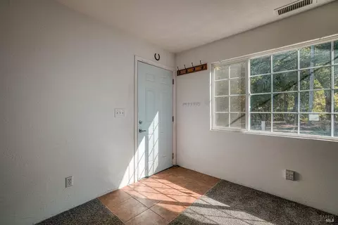 20212 Hollands Ln, Willits, CA 95490 photo 3