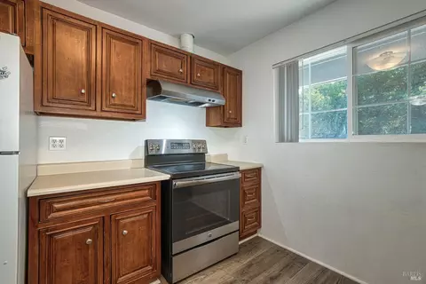 20212 Hollands Ln, Willits, CA 95490 photo 7