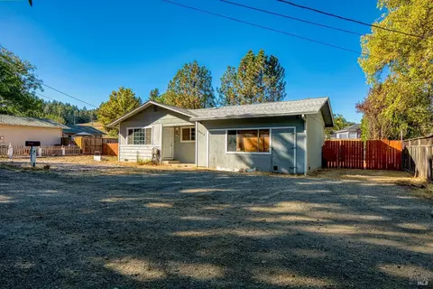20212 Hollands Ln, Willits, CA 95490 photo 2