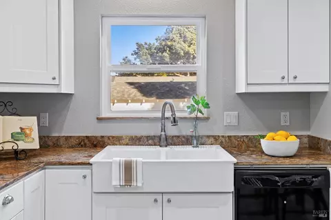 2180 Shurtleff Ave, Napa, CA 94559 photo 18