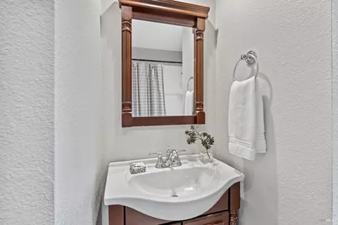 2180 Shurtleff Ave, Napa, CA 94559 photo 34