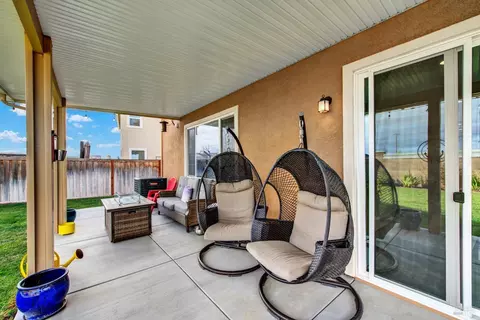 Exterior - 7019 E Samuel Ct, Vacaville, CA 95687 photo 16 of 18