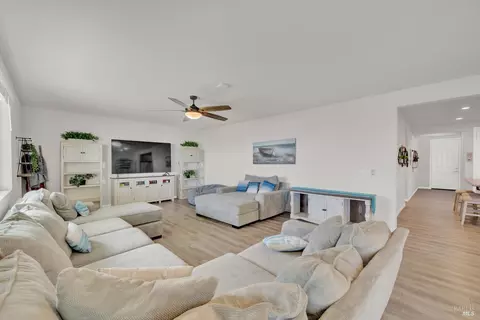 Living - 7019 E Samuel Ct, Vacaville, CA 95687 photo 1 of 2