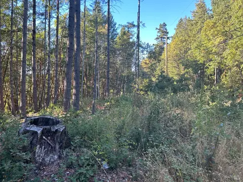 25136 Sherwood Rd, Willits, CA 95490 photo 3