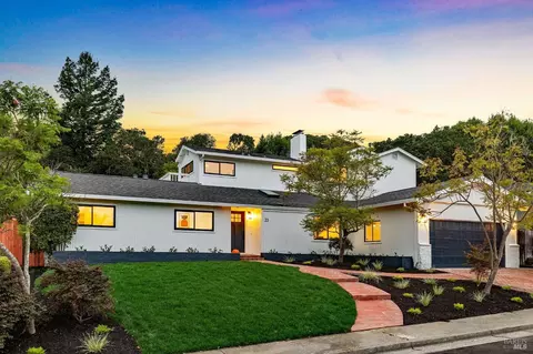 23 Maplewood Dr, San Rafael, CA 94901
