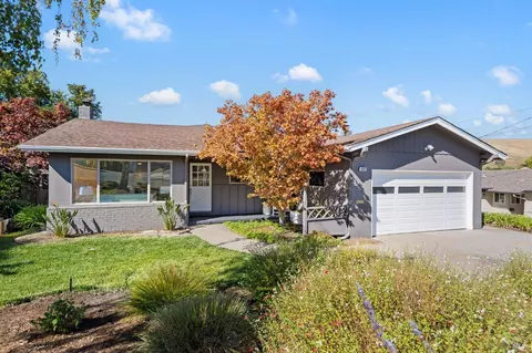 590 Thyme Pl, San Rafael, CA 94903