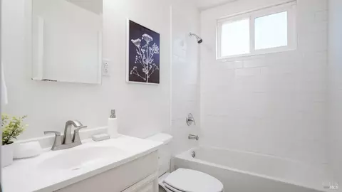 301 E Utah Dr, Fairfield, CA 94533 photo 9