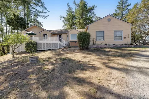 3751 Burnside Rd, Sebastopol, CA 95472 photo 2