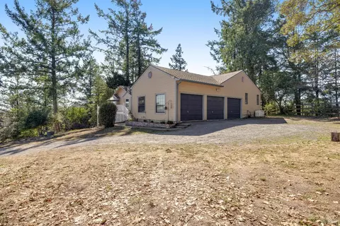 3751 Burnside Rd, Sebastopol, CA 95472 photo 3