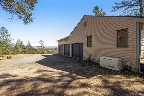 3751 Burnside Rd, Sebastopol, CA 95472 photo 4