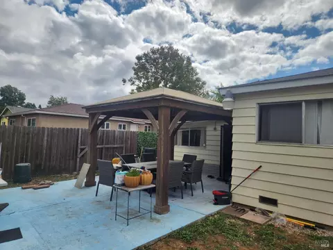 110 Cynthia Ave, Vallejo, CA 94589 photo 8