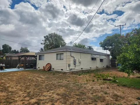 110 Cynthia Ave, Vallejo, CA 94589 photo 4