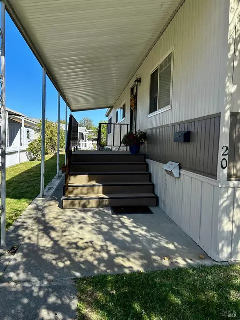 20 Camelia Dr, Napa, CA 94558 photo 5