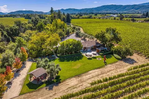8242 Saint Helena Hwy, Rutherford, CA 94574