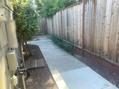 1570 Wright St, Santa Rosa, CA 95404 photo 33