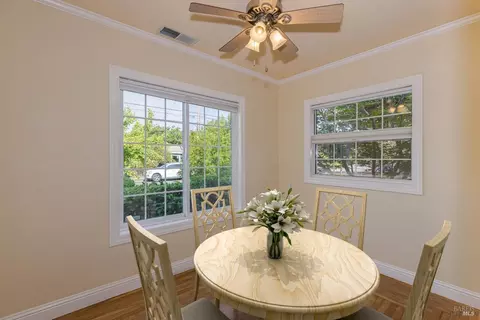 1570 Wright St, Santa Rosa, CA 95404 photo 9