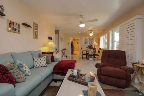 150 Lassen Cir, Vacaville, CA 95687