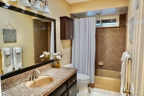 6154 Lockwood Dr, Windsor, CA 95492 photo 25