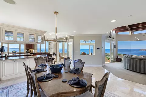 455 Loon Ct, Bodega Bay, CA 94923