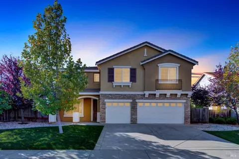 1932 Moosup Ct, Fairfield, CA 94533