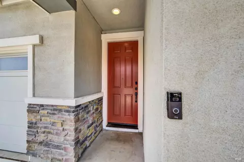 1215 Columbia Dr, Dixon, CA 95620 photo 9