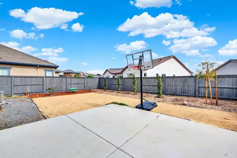 1215 Columbia Dr, Dixon, CA 95620 photo 77