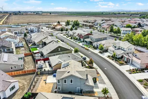 1215 Columbia Dr, Dixon, CA 95620 photo 59