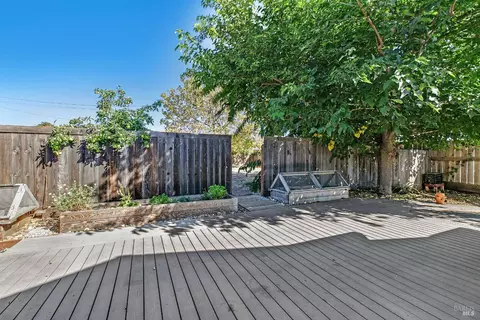 1132 Third St, Rodeo, CA 94572 photo 8