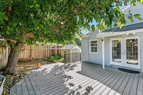 1132 Third St, Rodeo, CA 94572 photo 6
