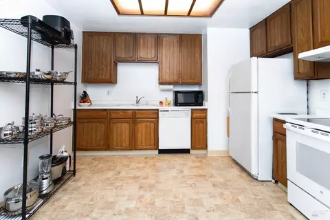 24150 Birch Pl, Willits, CA 95490 photo 6