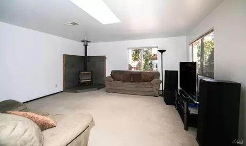 24150 Birch Pl, Willits, CA 95490 photo 4
