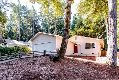 24150 Birch Pl, Willits, CA 95490