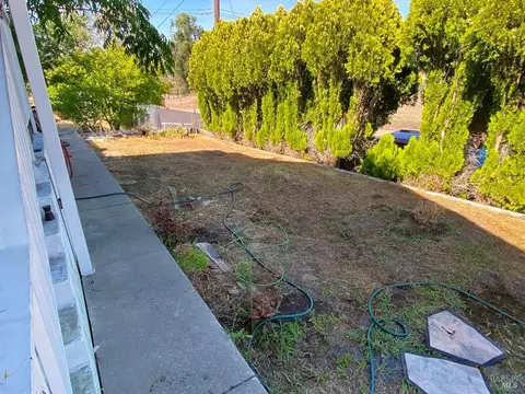 330 Wilson St, Vacaville, CA 95688 photo 3