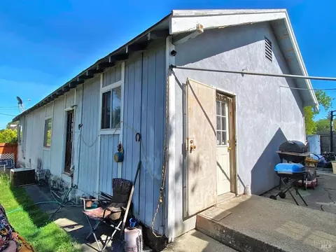 330 Wilson St, Vacaville, CA 95688 photo 5