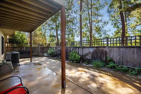 2413 Willow Tree Ln, Martinez, CA 94553 photo 28