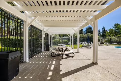 2413 Willow Tree Ln, Martinez, CA 94553 photo 35