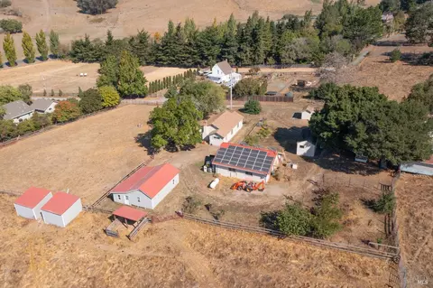 6095 Bodega Ave, Petaluma, CA 94952 photo 2