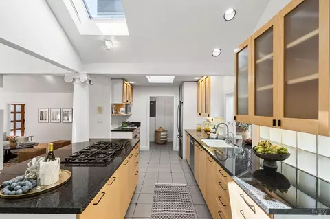 Undisclosed, Mill Valley, CA 94941 photo 8