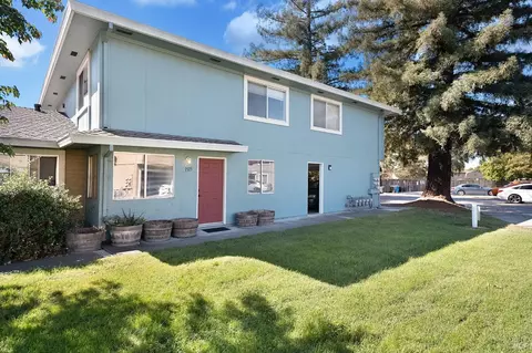 1515 Guerneville Rd, Santa Rosa, CA 95403