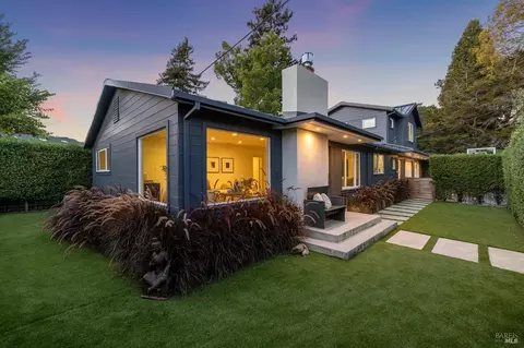 5 Amicita Ave, Mill Valley, CA 94941
