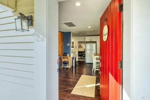 441 Maple St, Napa, CA 94558 photo 4