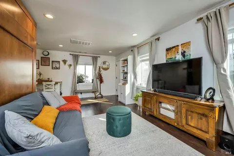 441 Maple St, Napa, CA 94558 photo 8