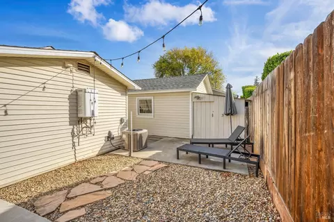 441 Maple St, Napa, CA 94558 photo 19