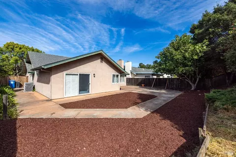 5 Larch Dr, Novato, CA 94947 photo 32