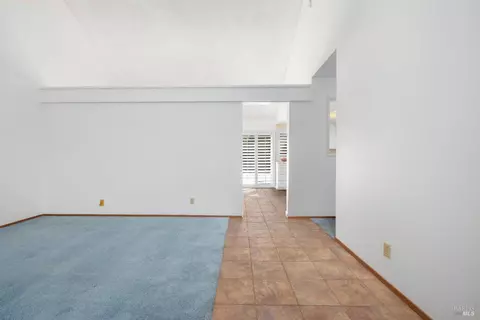 5 Larch Dr, Novato, CA 94947 photo 16