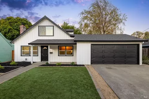 200 Pickwick Dr, Napa, CA 94558