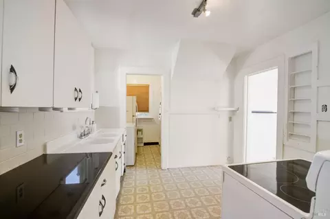 218 B St, Vallejo, CA 94590 photo 14