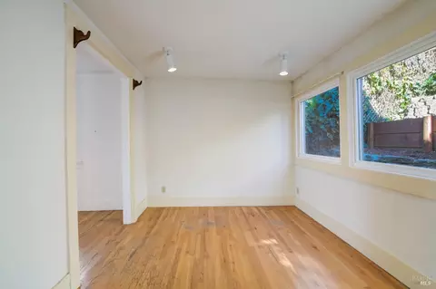 218 B St, Vallejo, CA 94590 photo 23